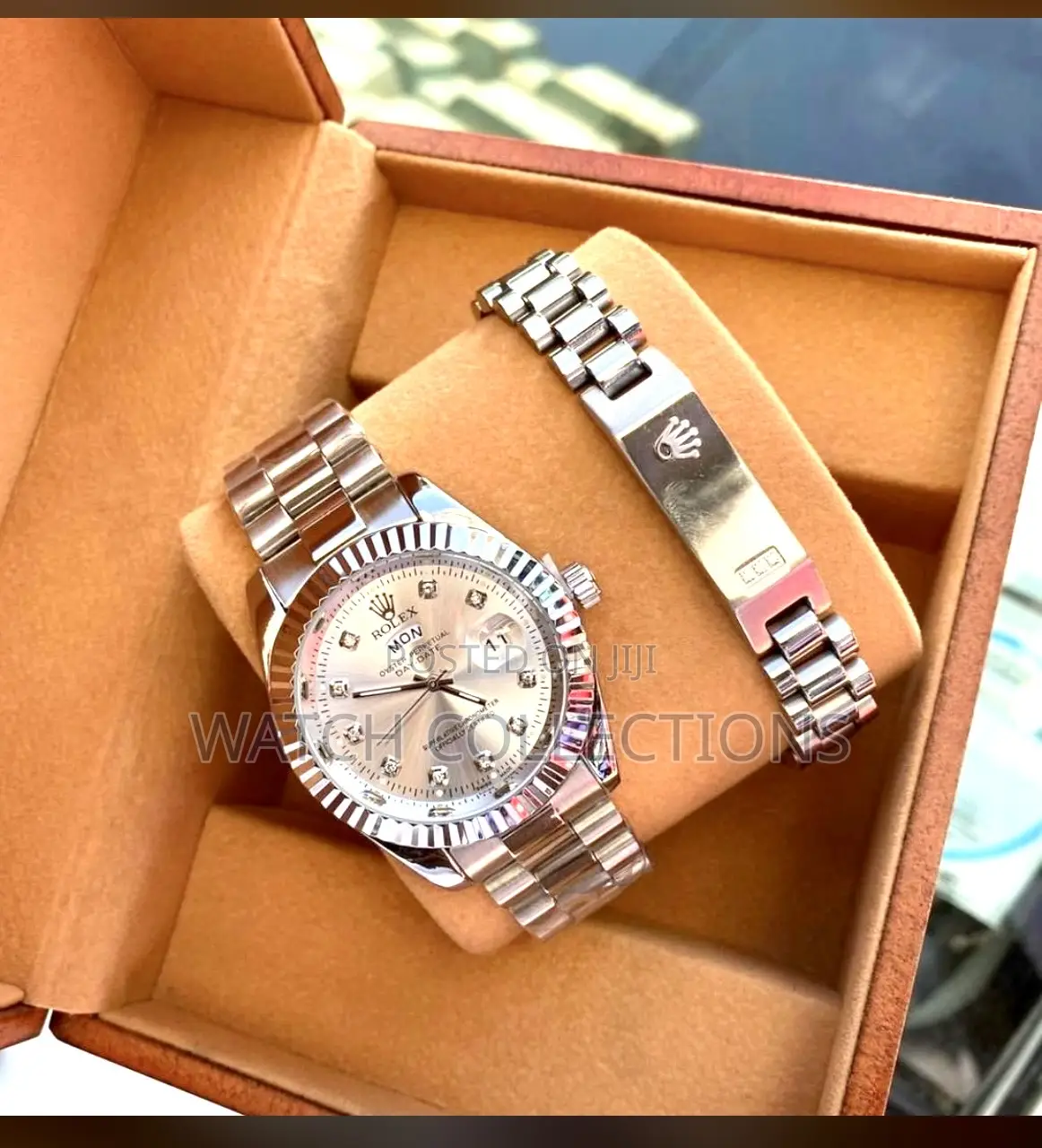Rolex Date Just Silver for Men With a Bracelet