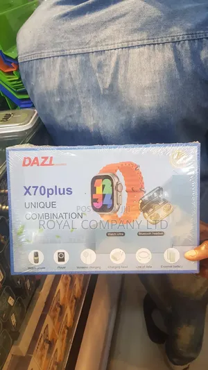Dazl X70plus Unique Smart Watch