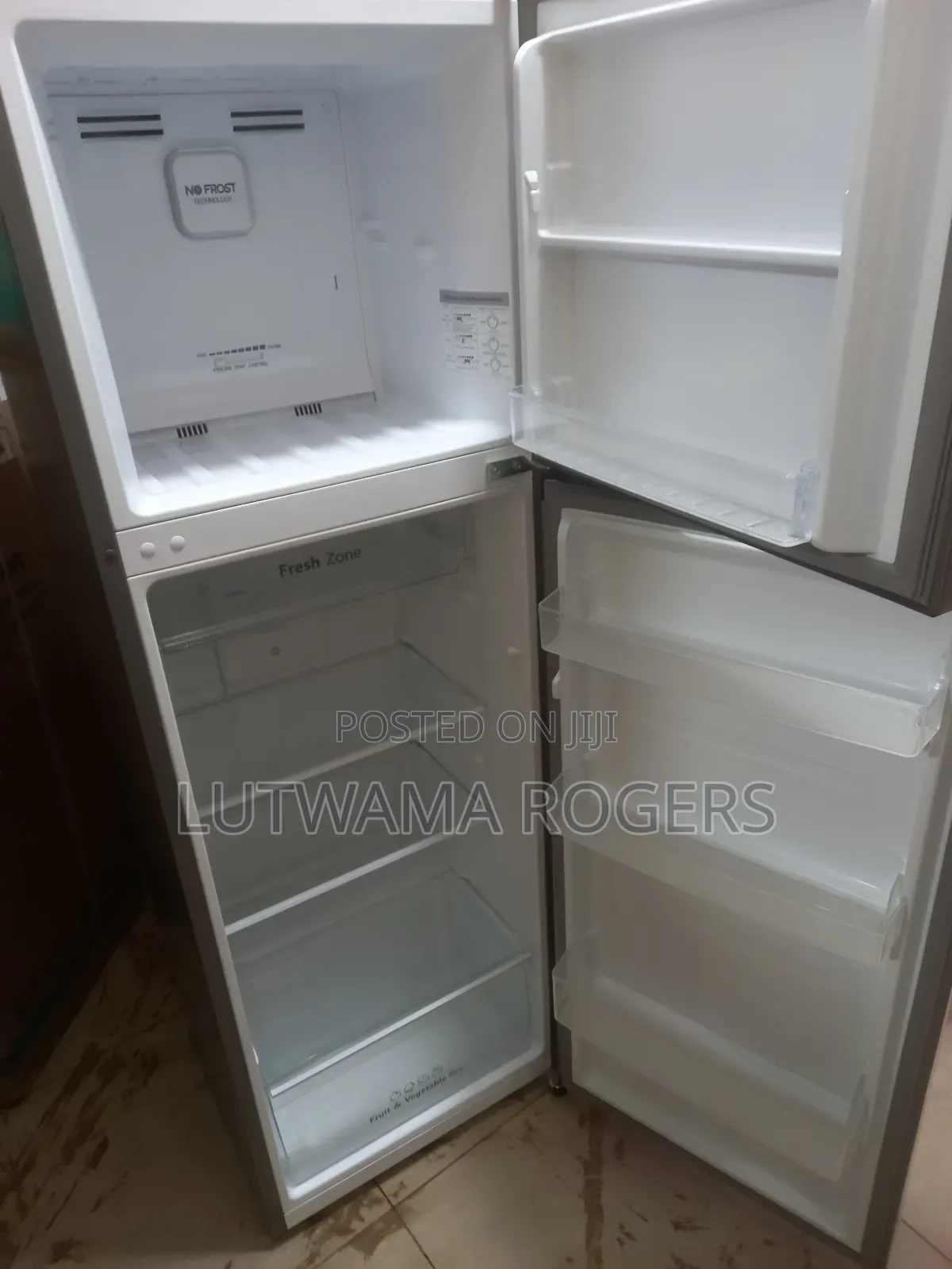 Hisense 328ltrs