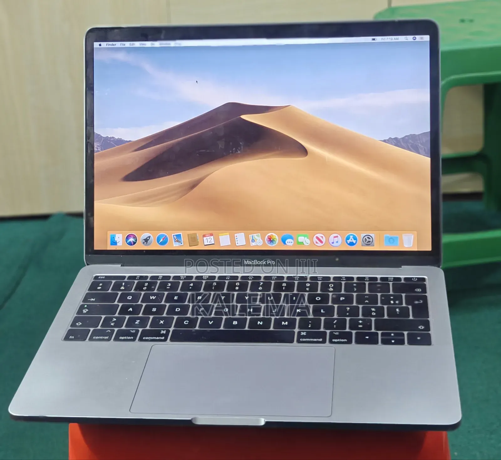 Laptop Apple MacBook Pro 2017 8GB Intel Core i5 SSD 250GB