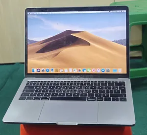 Laptop Apple MacBook Pro 2017 8GB Intel Core i5 SSD 250GB
