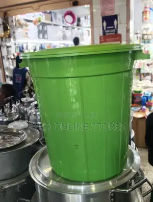 A Green Plastic Storage Bucket/Large