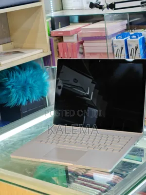 Laptop Microsoft Surface Book 8GB Intel Core i5 SSD 256GB