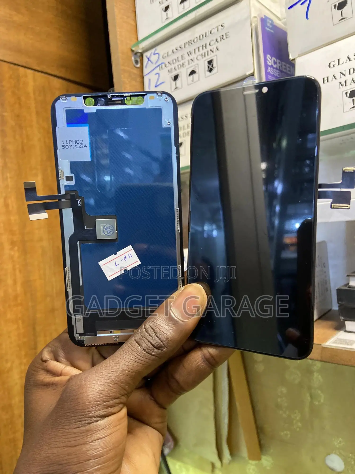 All iPhone and Samsung Screen Replacement