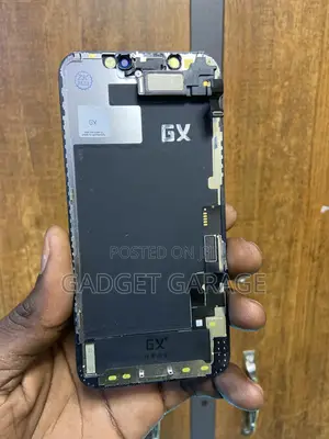 All iPhone and Samsung Screen Replacement