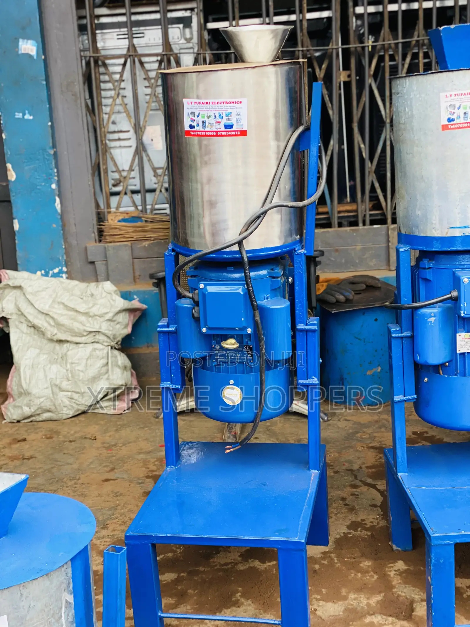Active Work / G.Nut Machine 20kgs /Commercial Grinding Machine /Paste