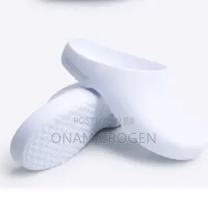 Theatre Crocs