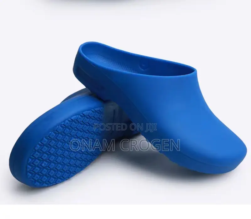 Theatre Crocs