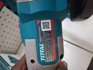 Cordless Angle Grinder 900w (Total).