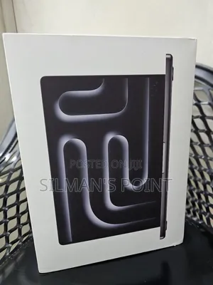 New Laptop Apple MacBook Pro 24GB Apple M5 SSD 1T