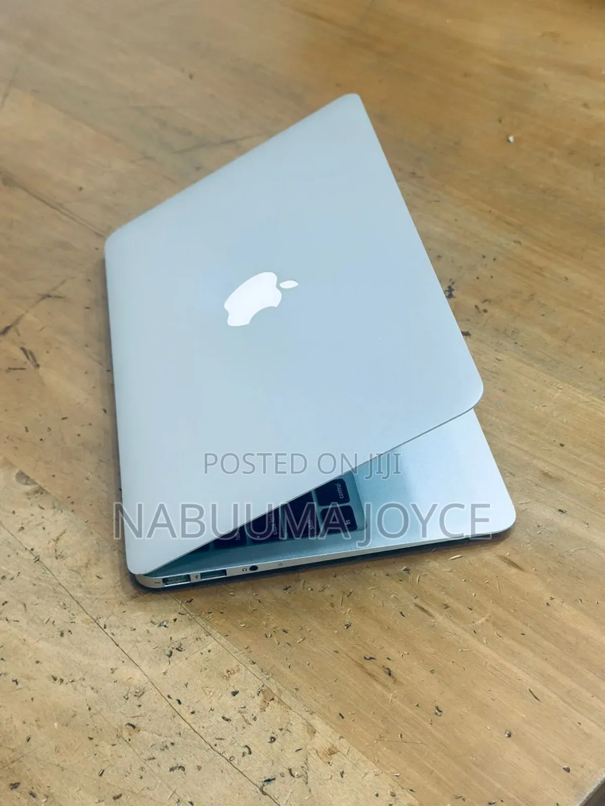 Laptop Apple MacBook Air 4GB Intel Core I5 SSD 640GB