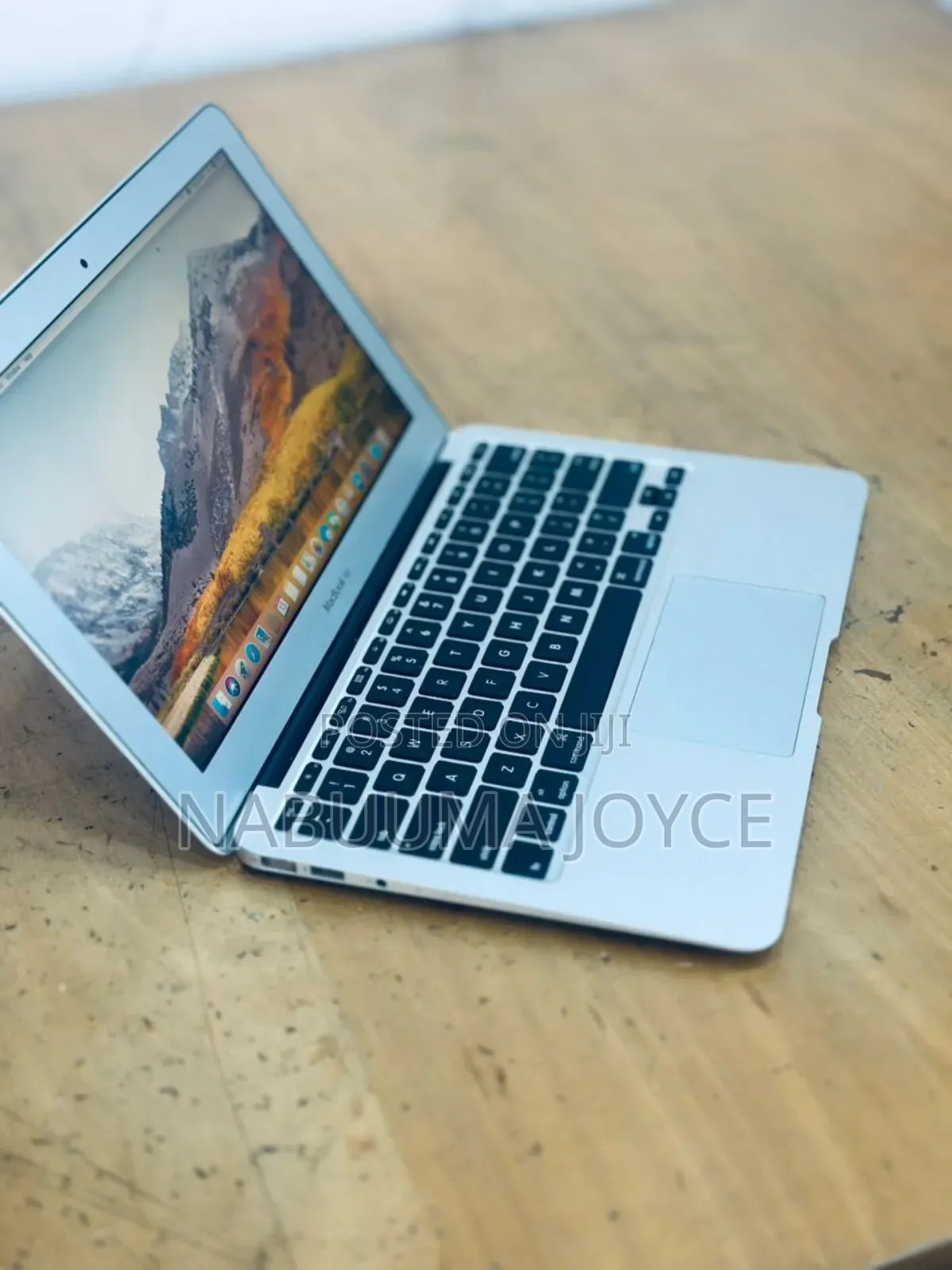 Laptop Apple MacBook Air 4GB Intel Core I5 SSD 640GB
