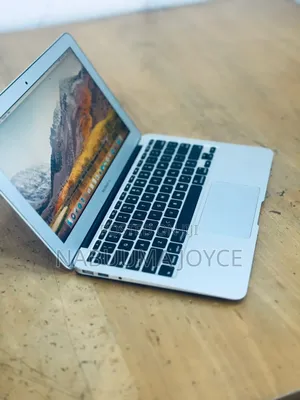 Laptop Apple MacBook Air 4GB Intel Core I5 SSD 640GB