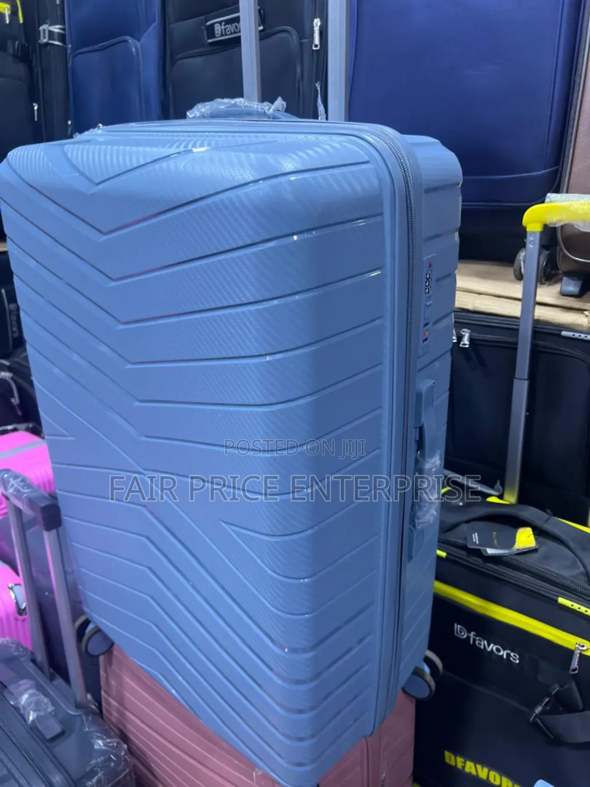 Executive Rubber Plastic Suitcase. Medium Size