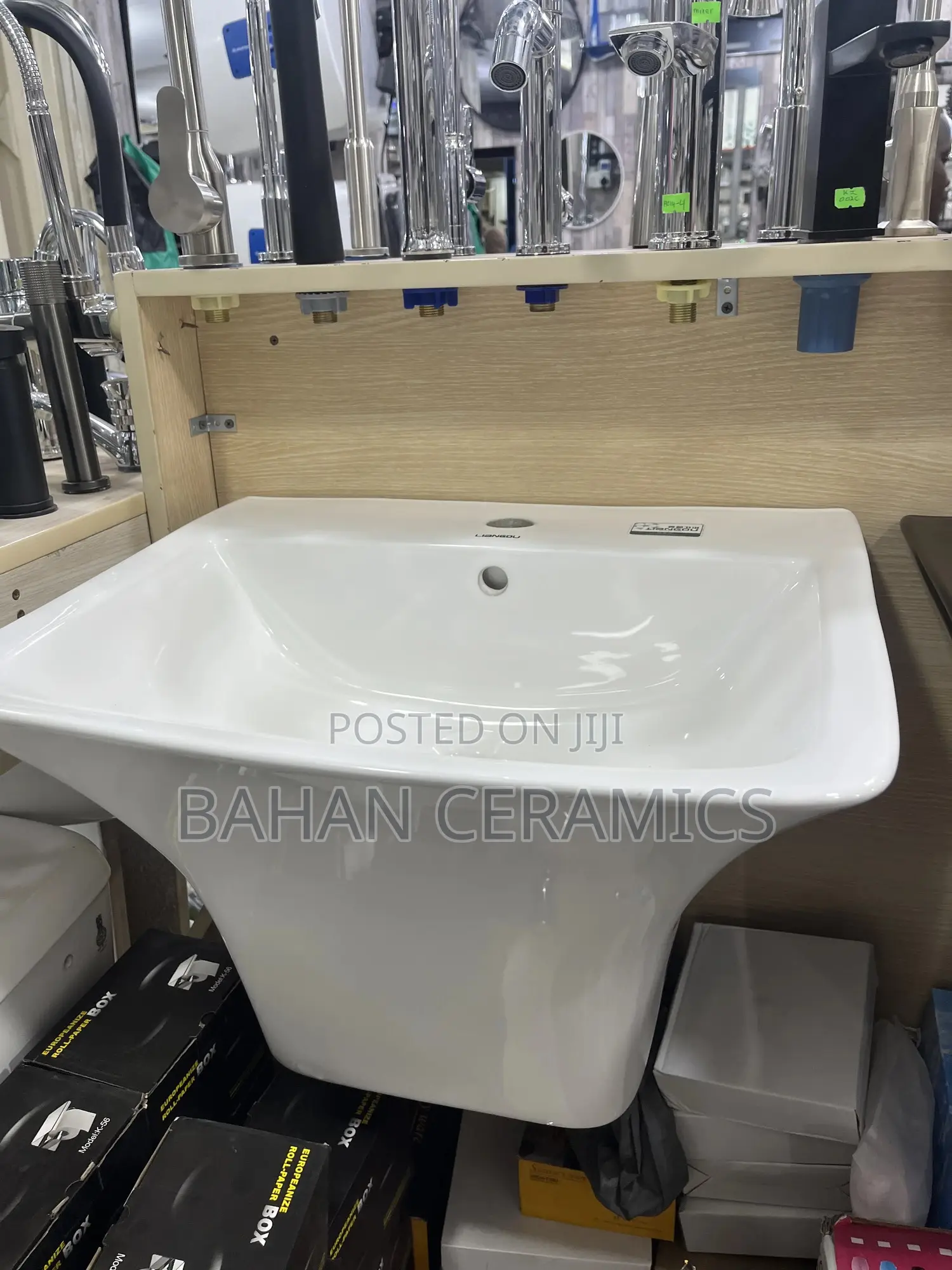 Square Shaped Hand Wash Basin