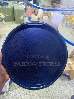 Round, Black Serving Tray