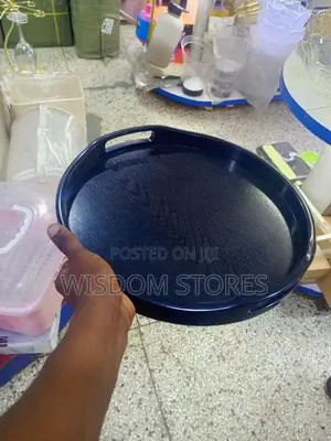Round, Black Serving Tray