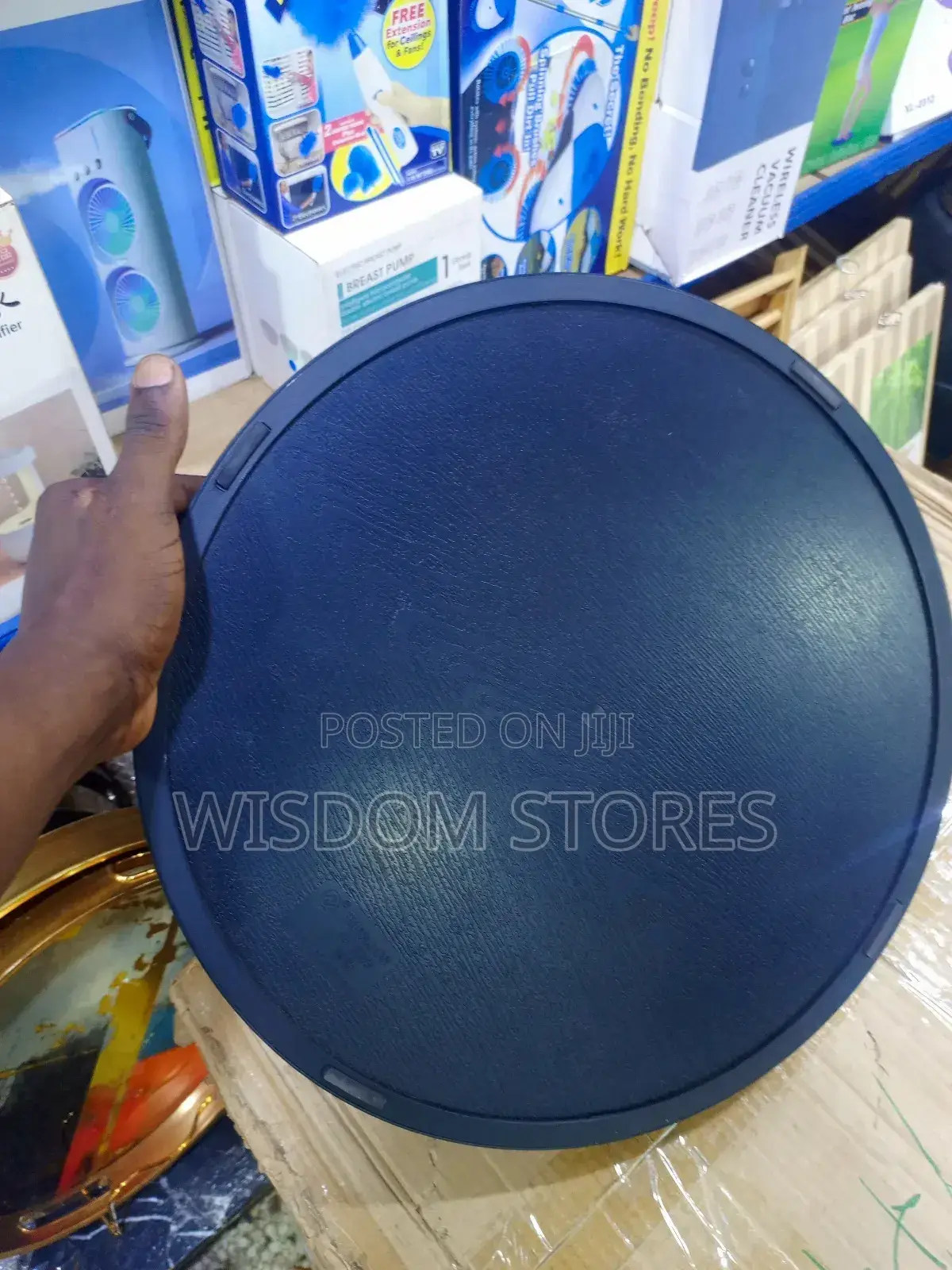 Round, Black Serving Tray