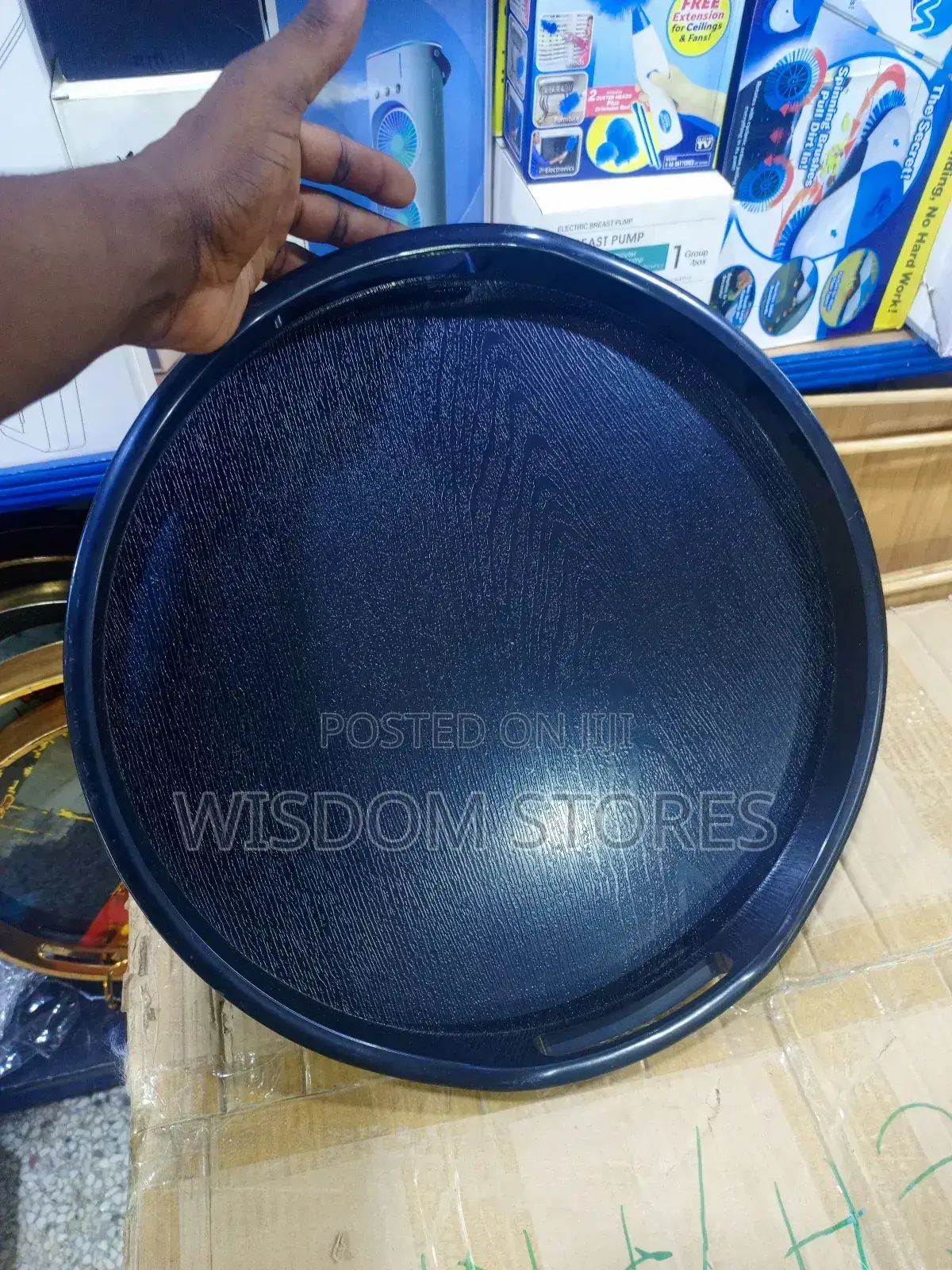 Round, Black Serving Tray