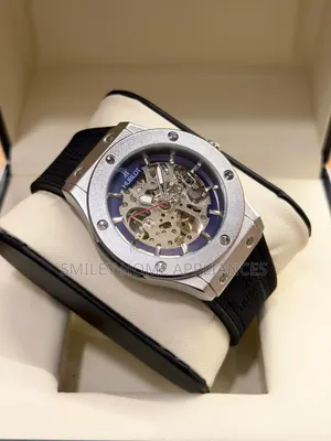 Men's Mechanical Wrist Hublot Leather Strapped Time Piece