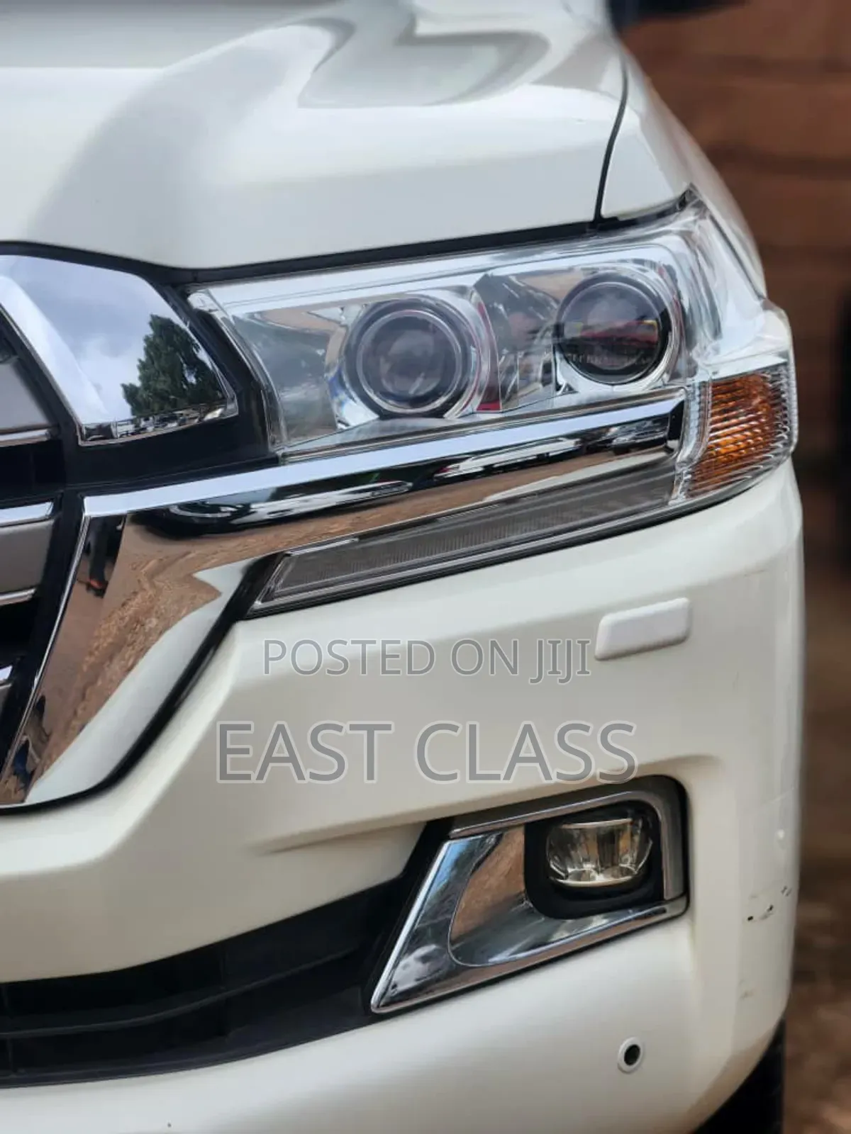 Toyota Land Cruiser 2019 White