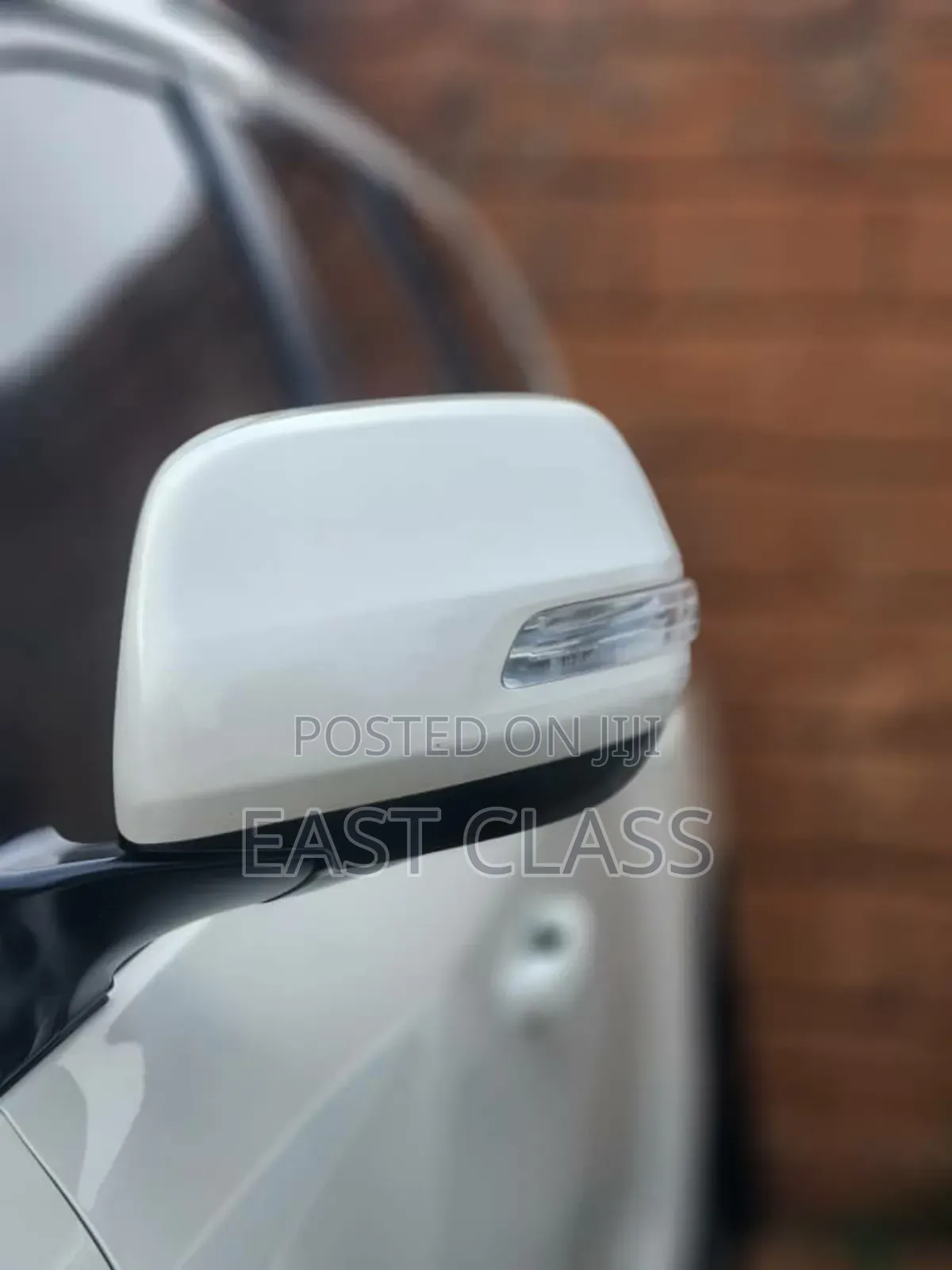 Toyota Land Cruiser 2019 White
