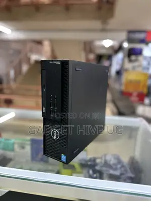 Desktop Computer Dell Precision 5720 4GB Intel Core I5 HDD 500GB