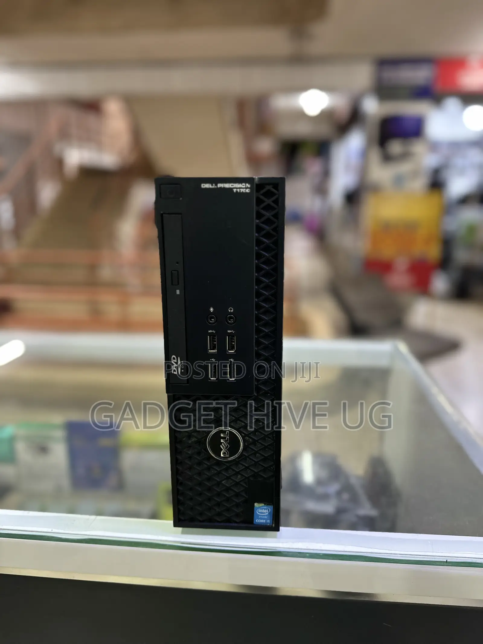 Desktop Computer Dell Precision 5720 4GB Intel Core I5 HDD 500GB