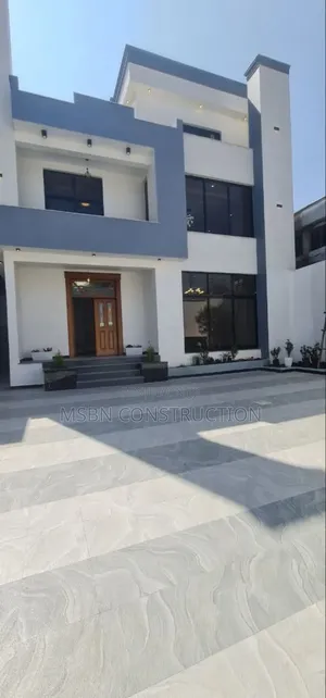 6bdrm House in Kisaasi, Central Division for sale