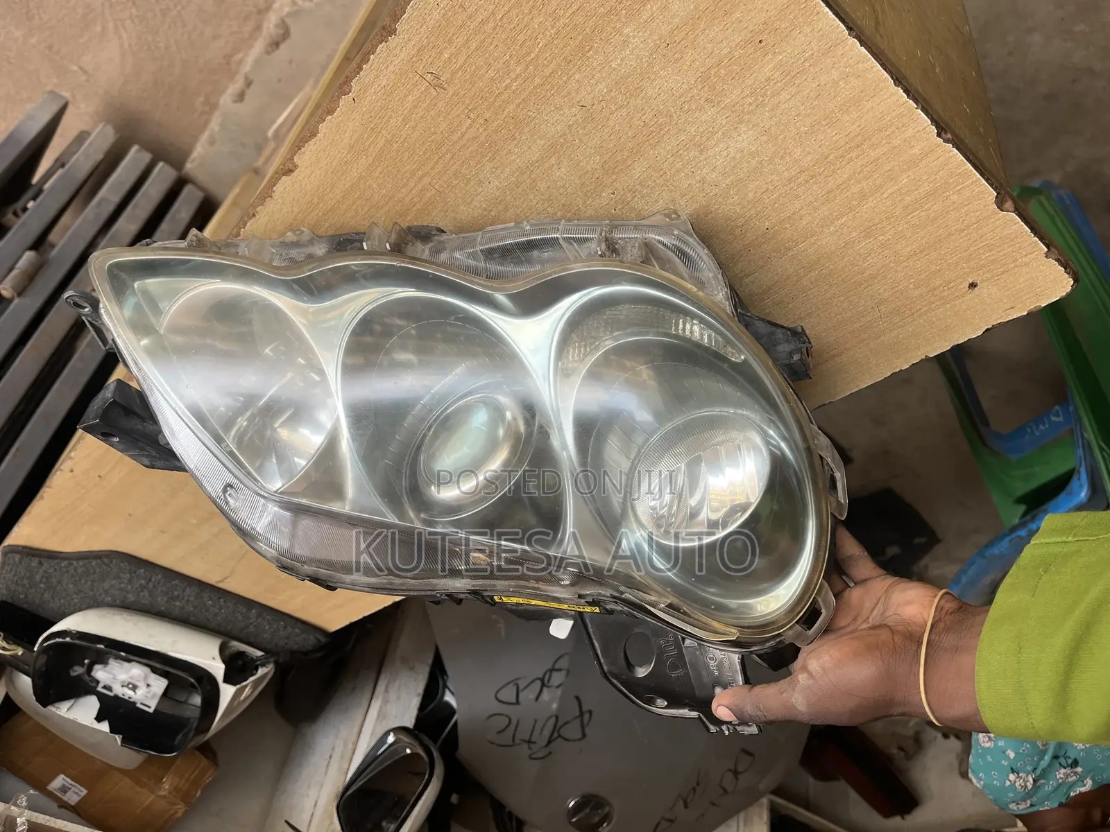 Mark X 2008 Headlight
