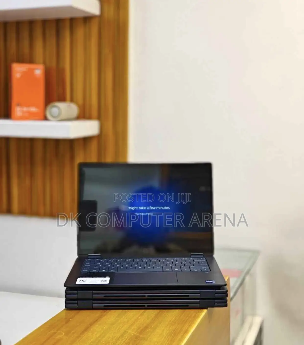 Laptop HP OmniBook 5 14" 16GB Intel Core Ultra 7 SSD 1T