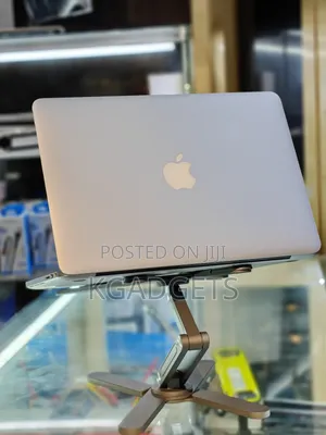 New Laptop Apple MacBook 2016 8GB Intel Core I5 SSD 512GB