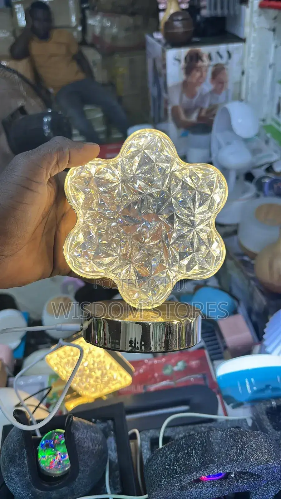 Star-shaped Crystal Table Lamp