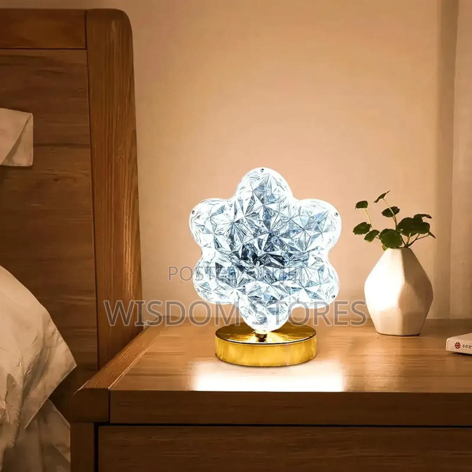 Golden Acrylic Crystal Table Lamp With 3 Lighting Modes