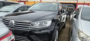Volkswagen Touareg 2017 Black