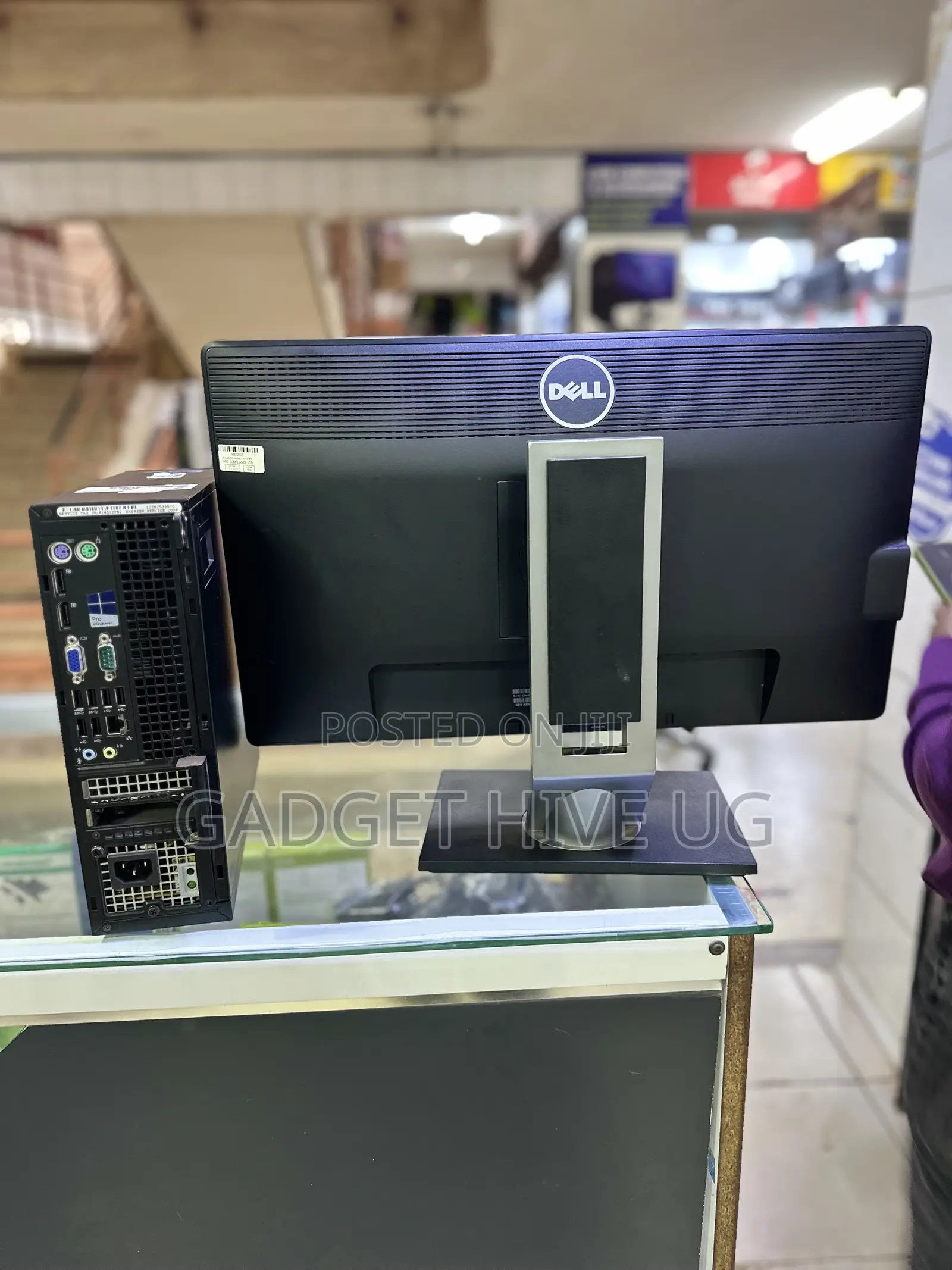 Desktop Computer Dell Precision 7820 8GB Intel Core I5 HDD 500GB