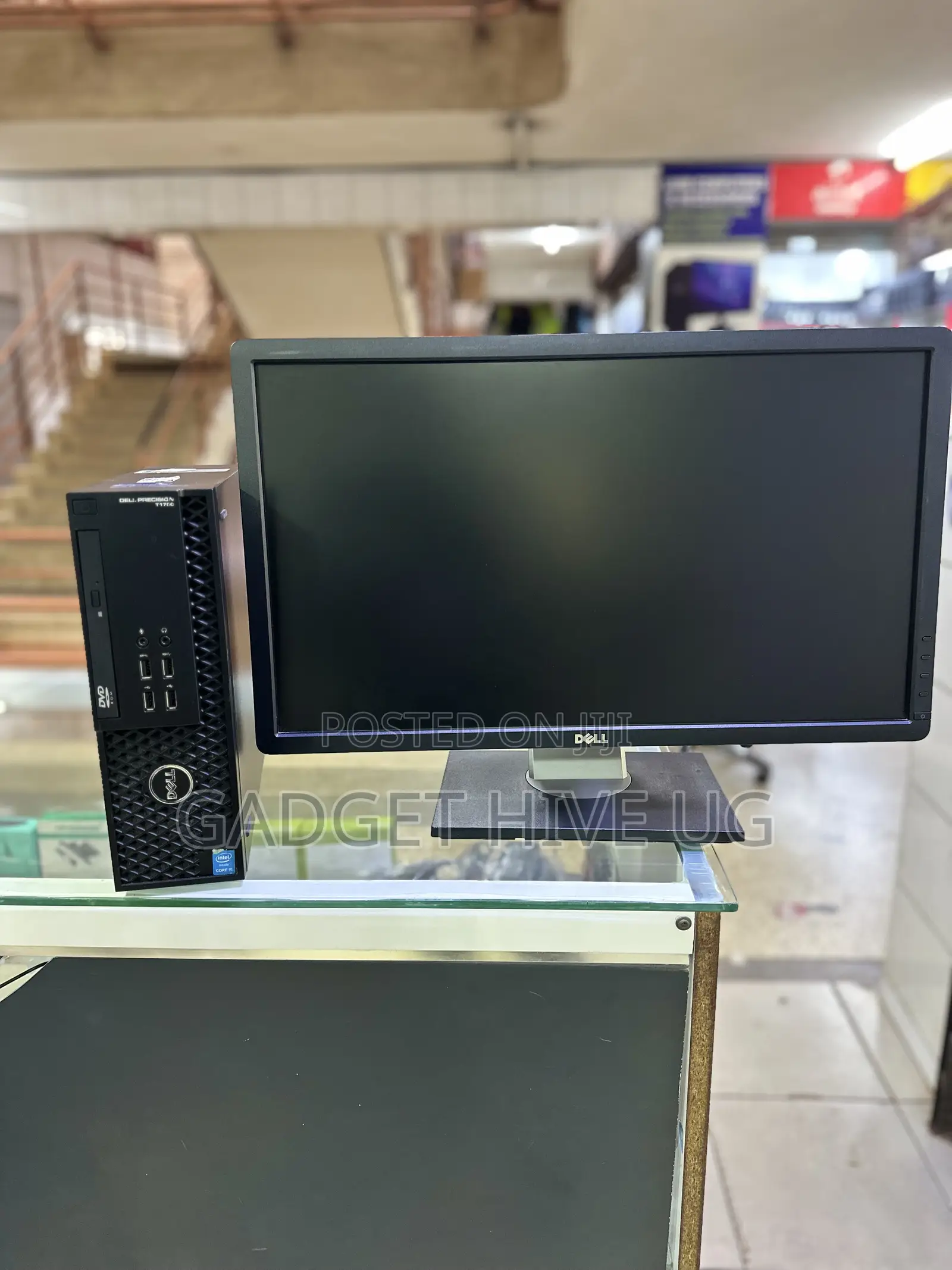 Desktop Computer Dell Precision 7820 8GB Intel Core I5 HDD 500GB