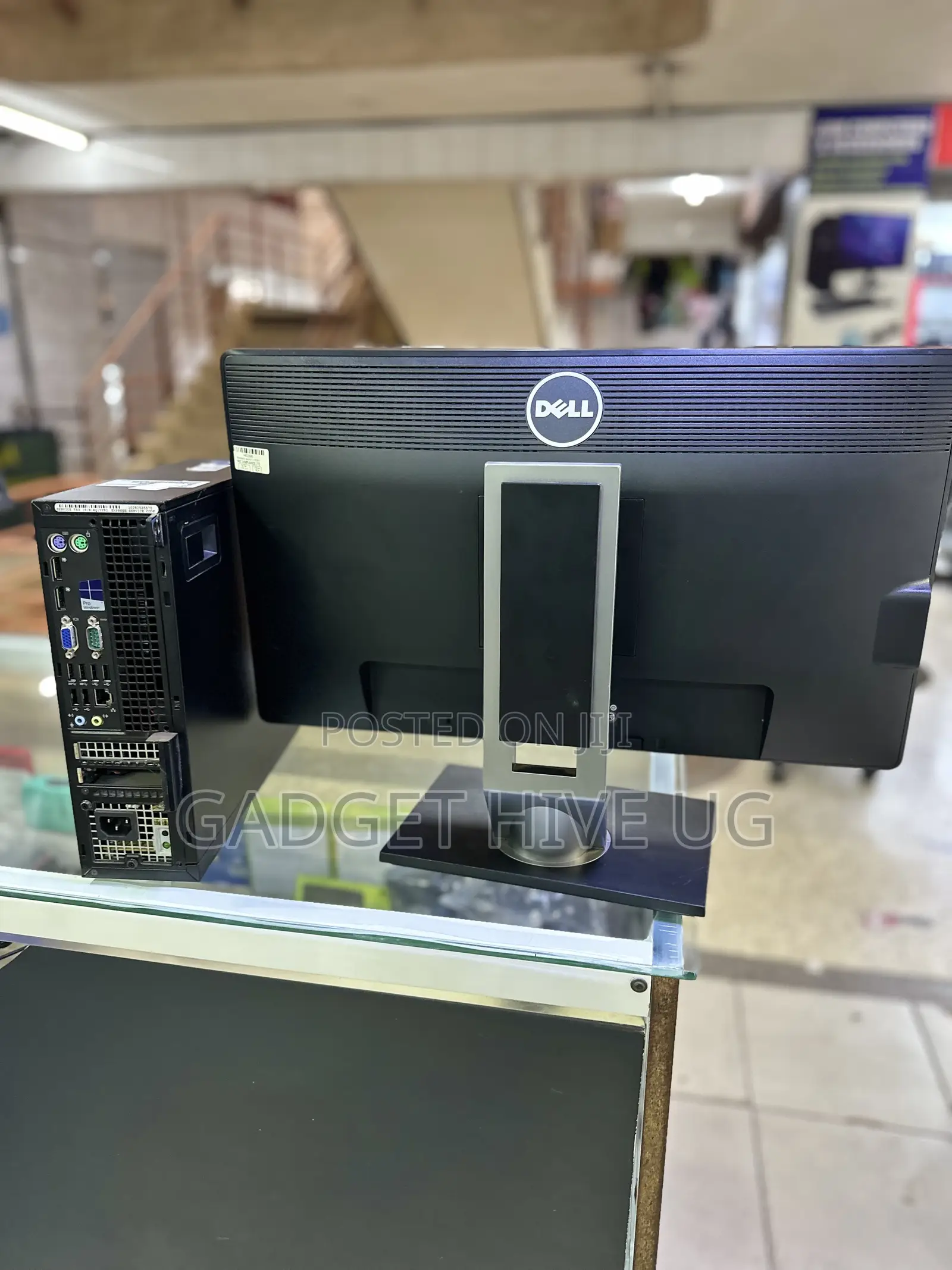 Desktop Computer Dell Precision 7820 8GB Intel Core I5 HDD 500GB