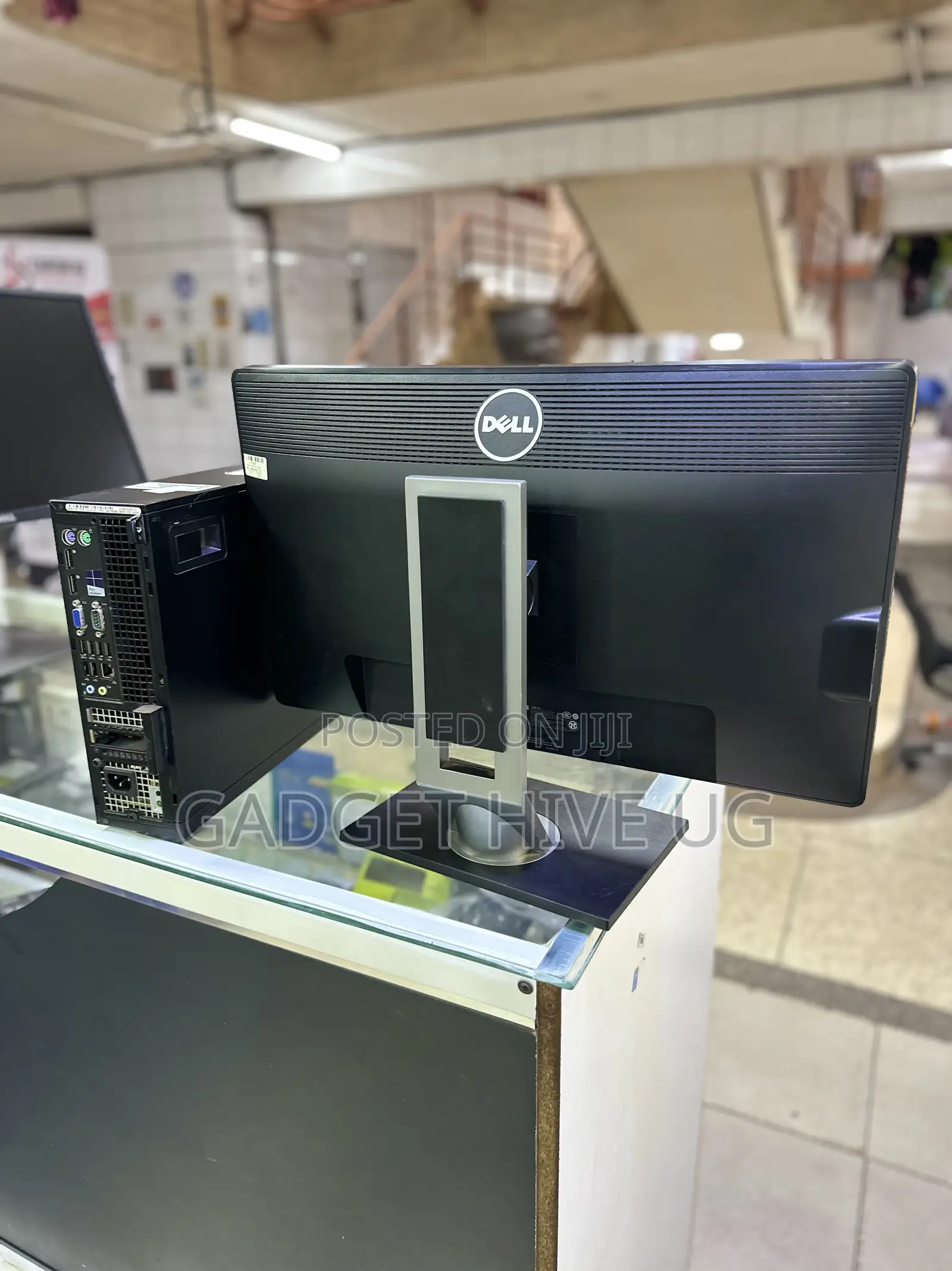 Desktop Computer Dell Precision 7820 8GB Intel Core I5 HDD 500GB