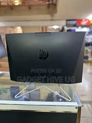 Desktop Computer HP 200 G4 All-in-One 8GB Intel Core I3 SSD 256GB