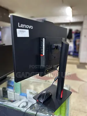 Desktop Computer Lenovo ThinkCentre 24 8GB Intel Core i5 HDD 500GB