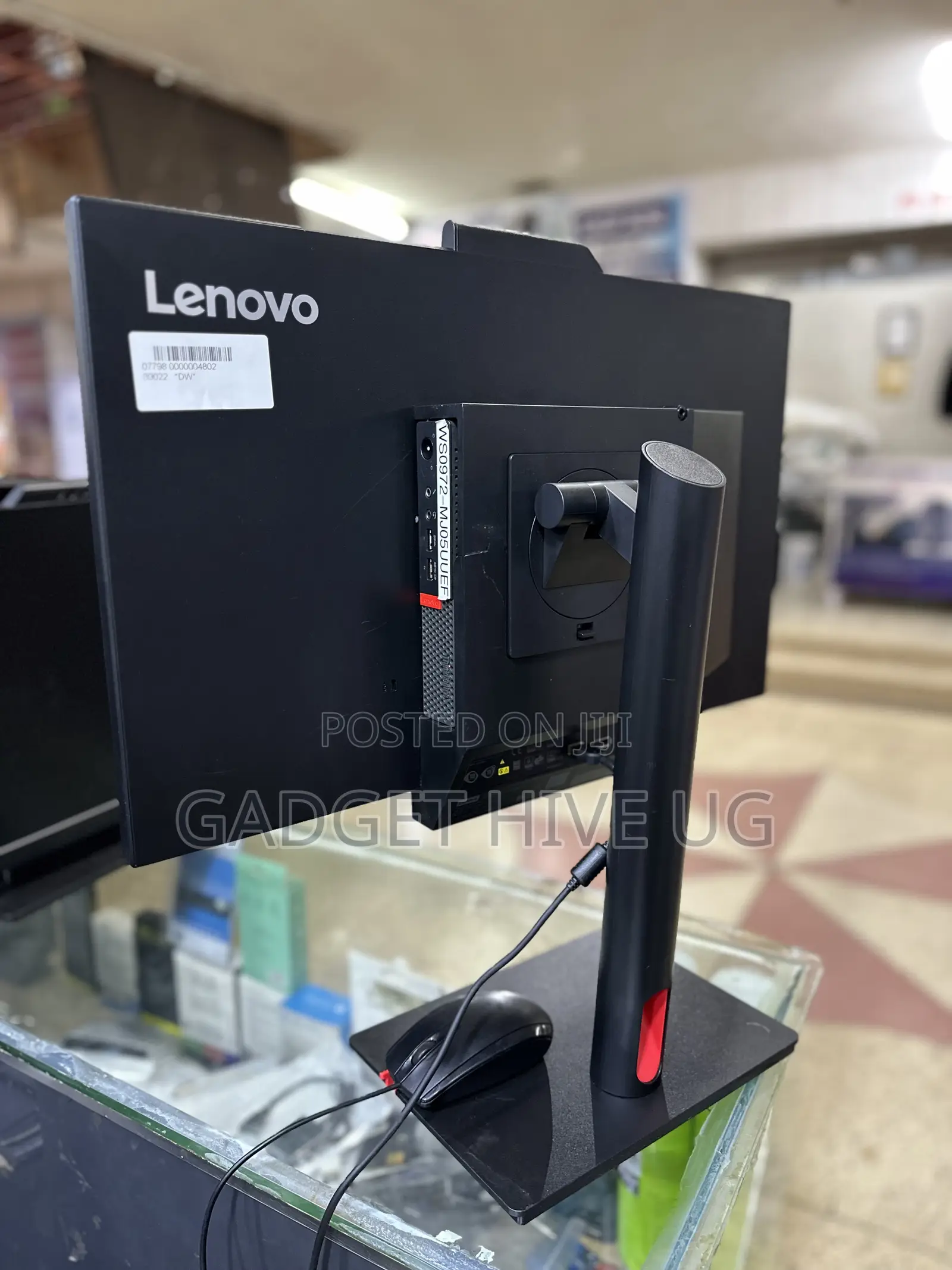 Desktop Computer Lenovo ThinkCentre 24 8GB Intel Core i5 HDD 500GB