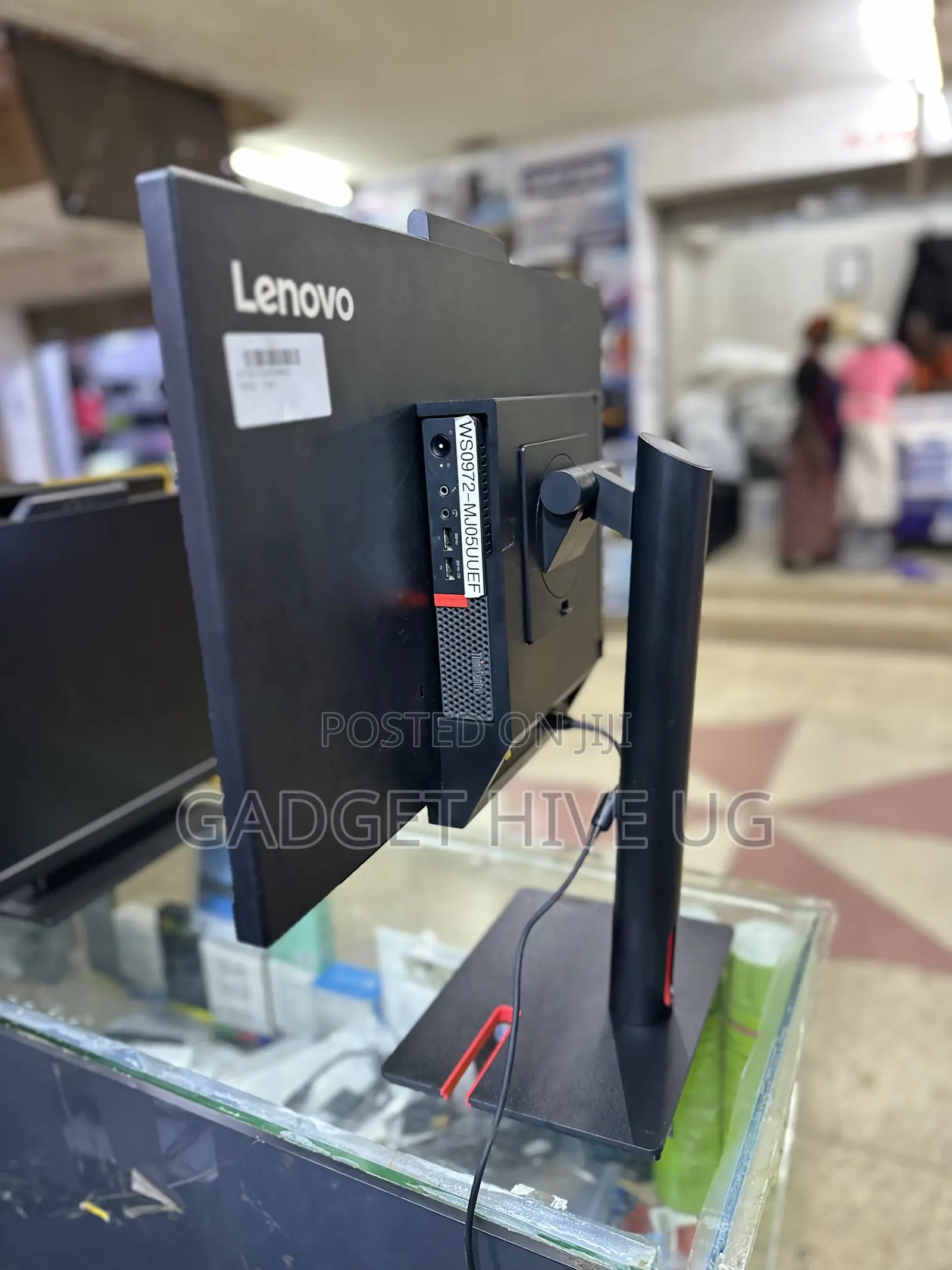 Desktop Computer Lenovo ThinkCentre 24 8GB Intel Core i5 HDD 500GB