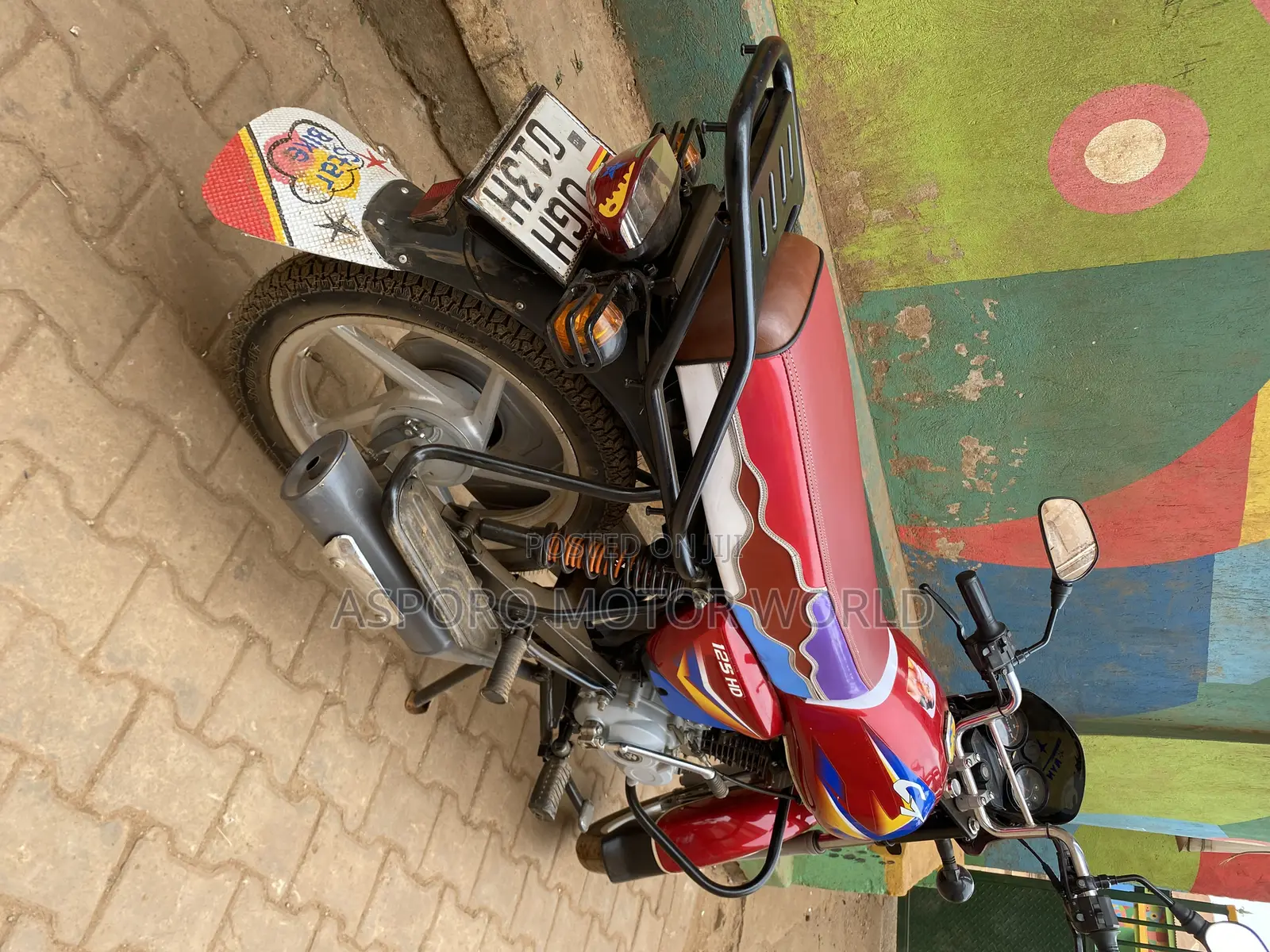 Bajaj CT 125X 2025 Red