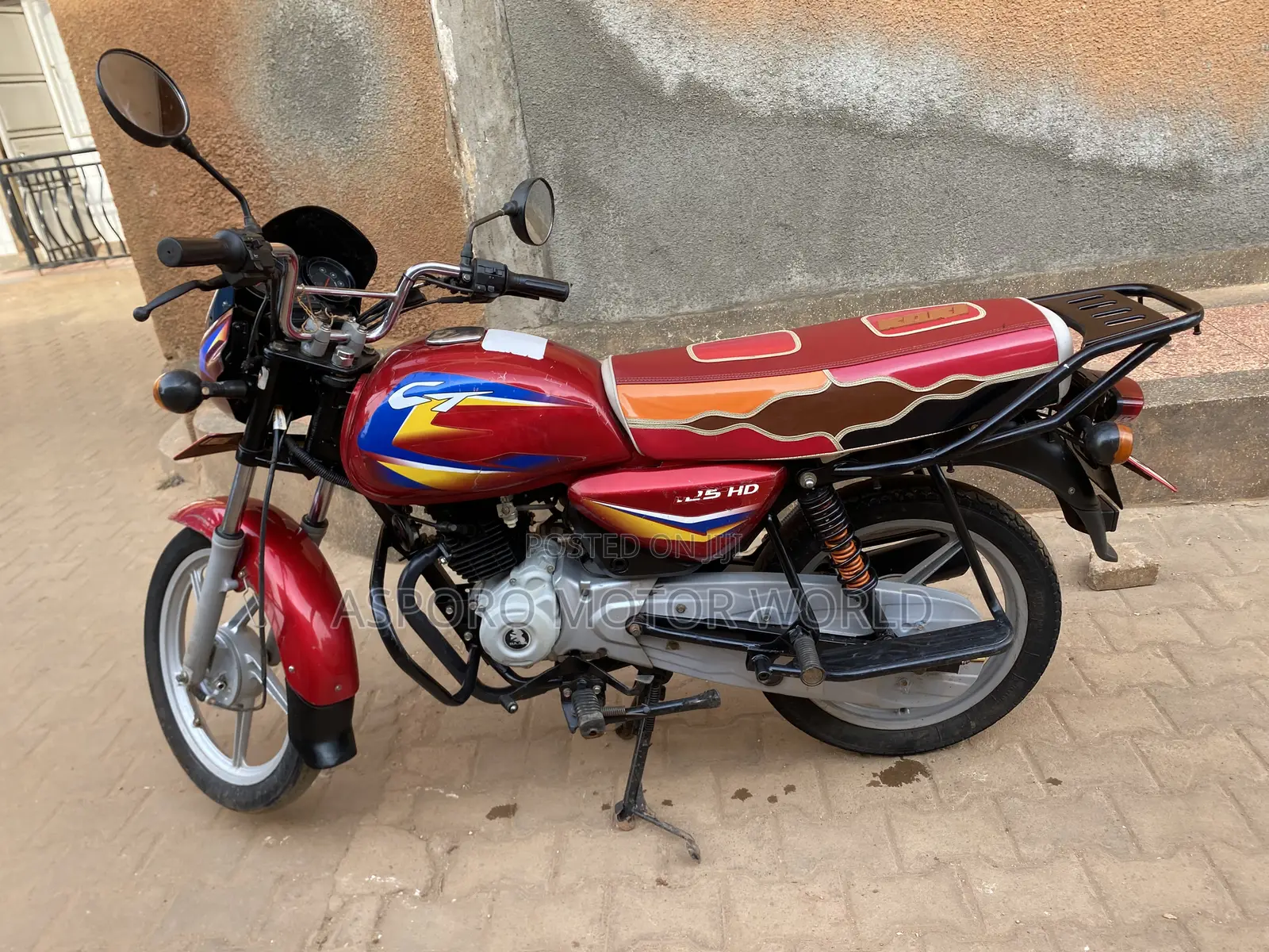 Bajaj CT 125X 2024 Red