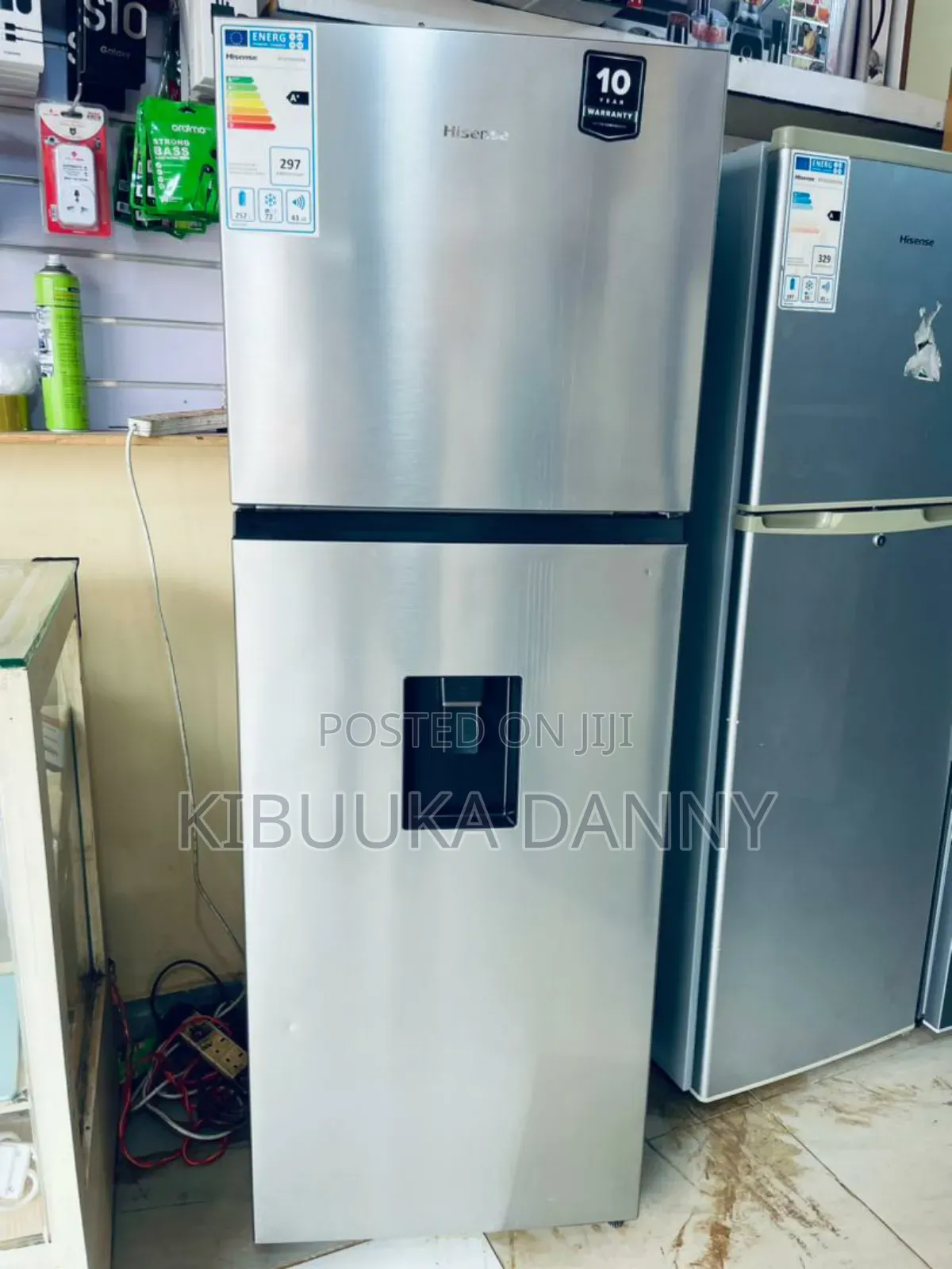 Hisence 419l Fridge and Freezer