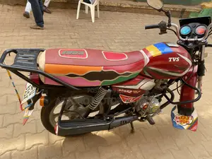 TVS HLX 125 2022 Red