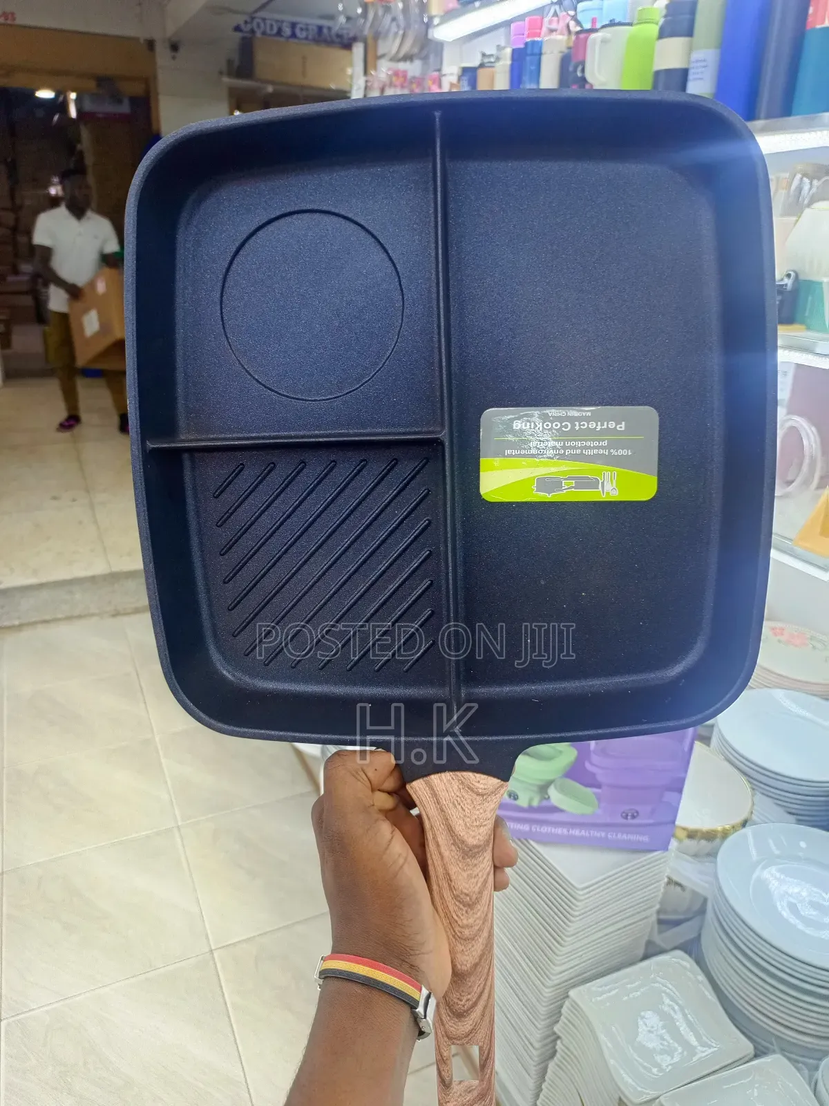 Non-Stick, Partitioned Frying Pan