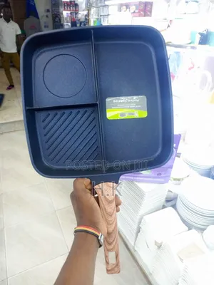 Non-Stick, Partitioned Frying Pan