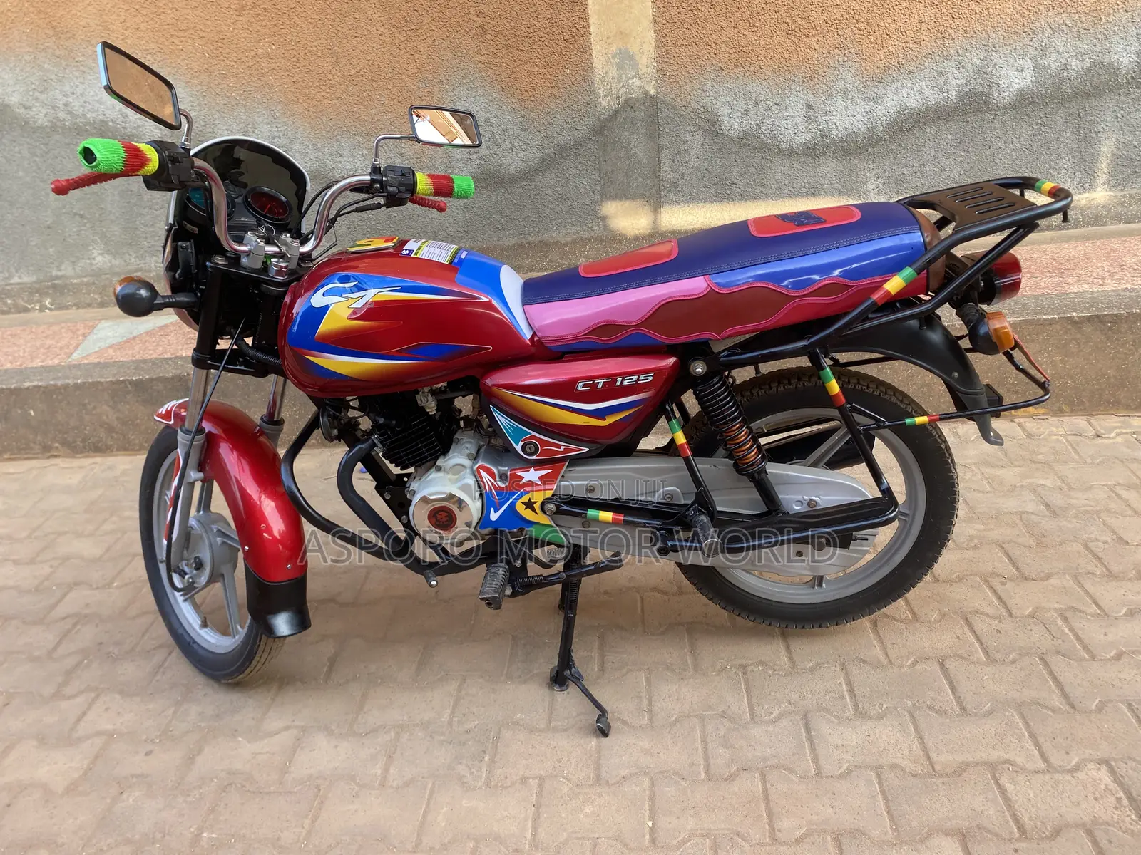 Bajaj CT 125X 2023 Red